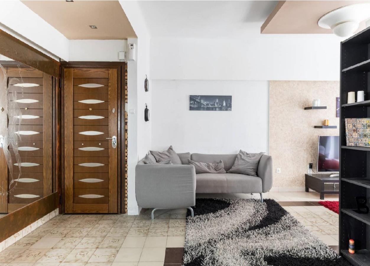 2Bd- Perfect Location With Square View Apartment Thessaloniki Exterior photo